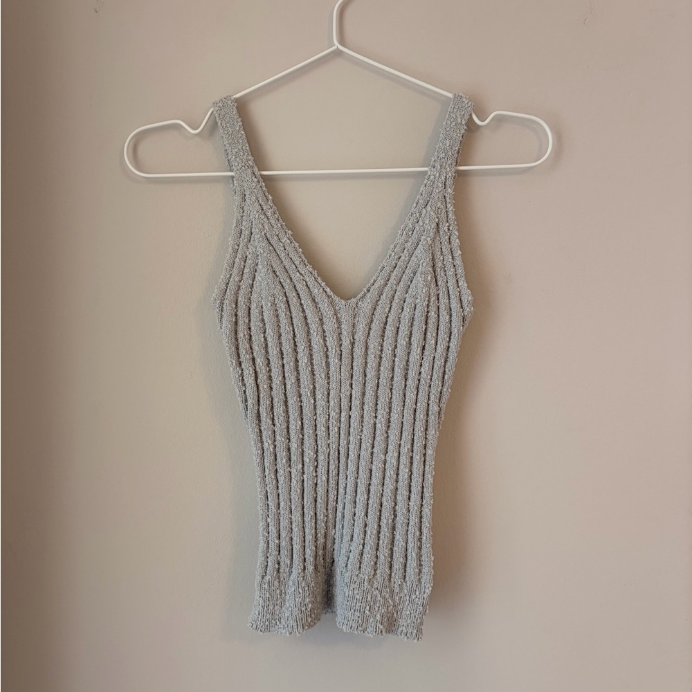 Light Gray Ribbed V-Neck Tank Top